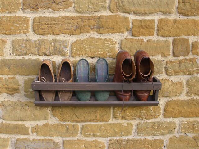 DIY Wooden Boot Rack Boot Organizer  DIY to Make