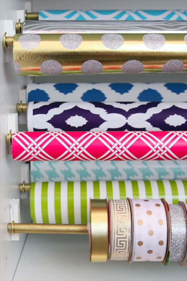 15 DIY to Organize Gift Wrapping Essentials | DIY to Make