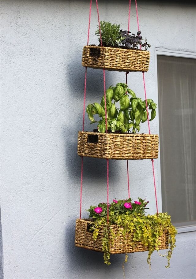 10 diy hanging basket vertical garden diy to make 10 diy hanging basket vertical garden diy to make