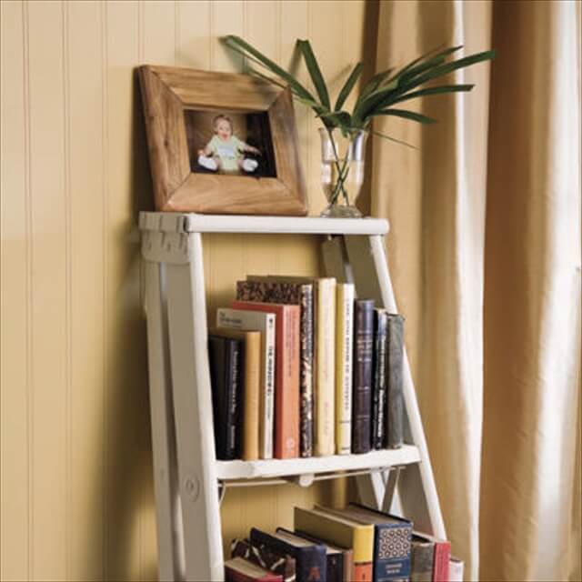 12 Upcycled Ladder Shelves & Display Ideas DIY to Make