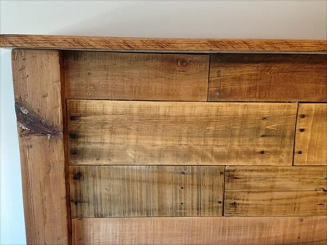 King Sized Pallet Headboard: