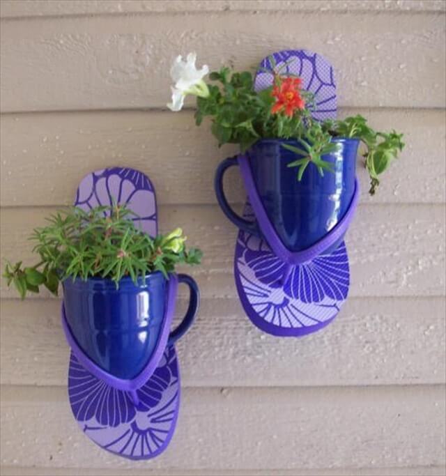 22 DIY Shoes Planter Ideas DIY to Make
