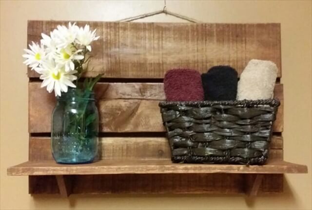 Rustic Pallet shelf, Bathroom Shelf, kitchen shelf, Hall Shelf, country western decor