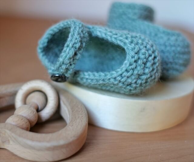 super easy baby booties knitting pattern