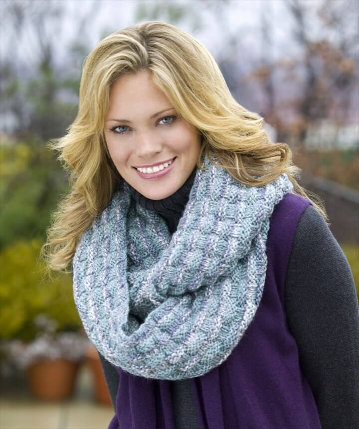 32 Super Easy Crochet Infinity Scarf ideas | DIY to Make