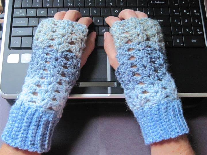 48 Marvelous Crochet Fingerless Gloves Pattern DIY to Make