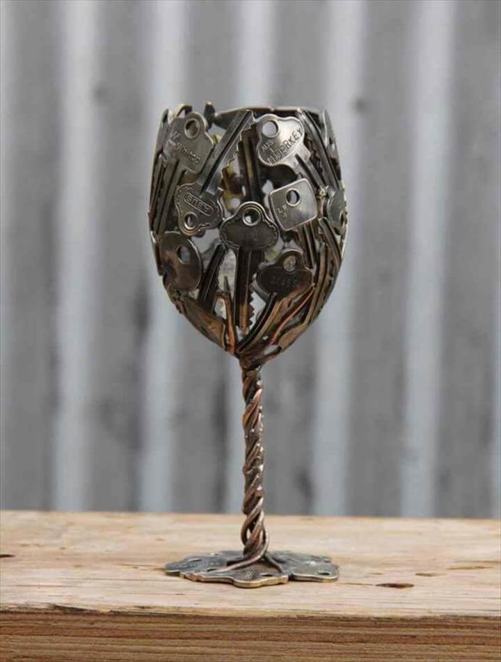 14 DIY Quick & Easy Old Keys Craft Ideas DIY to Make