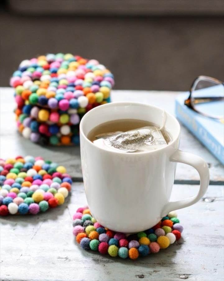 56 Easy To Make Craft Ideas With Pom Pom DIY to Make