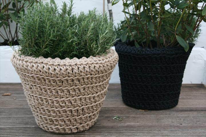 33 Easy Crochet Flower Pot & Plant Cover Ideas DIY to Make