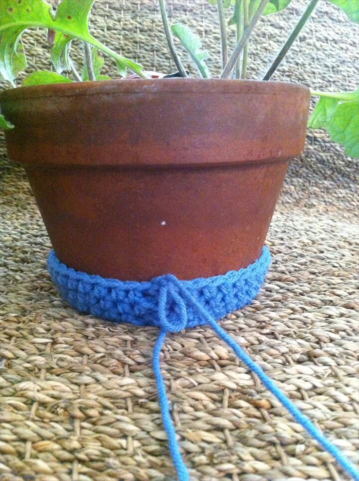 20 Free Crochet Flower Pot Patterns DIY to Make