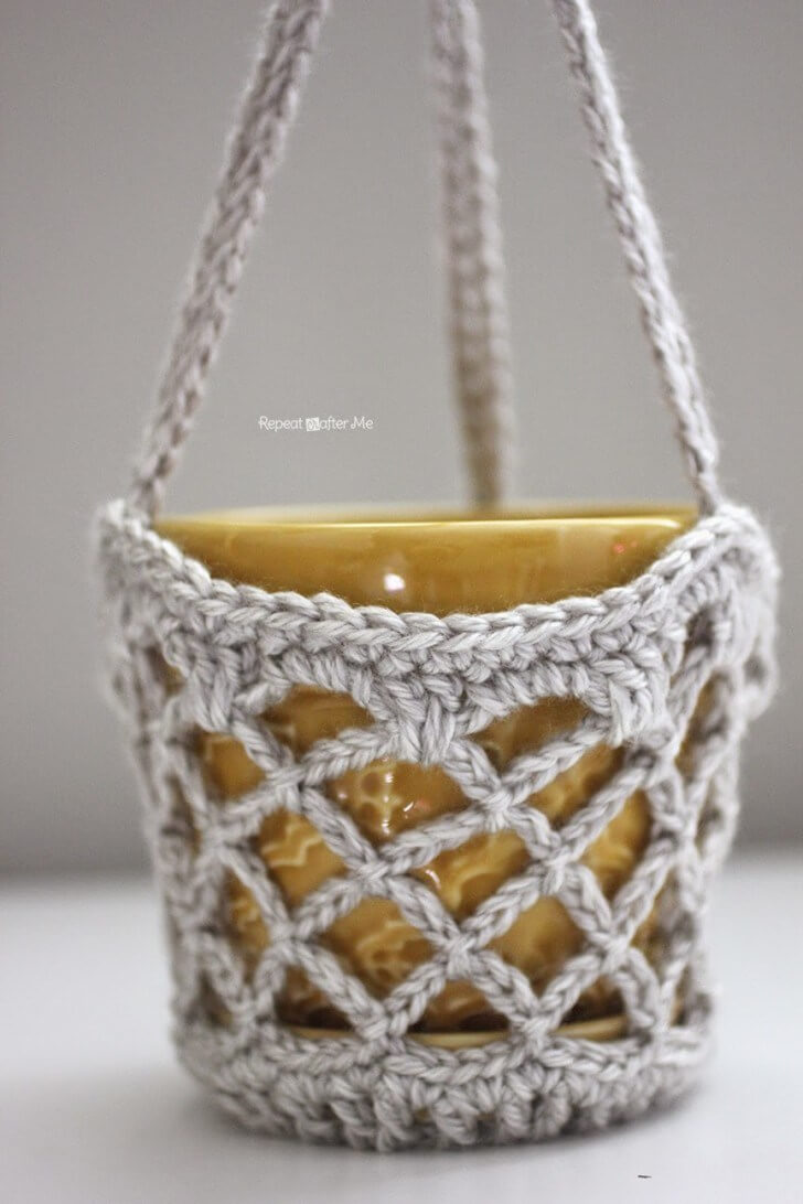 33 Easy Crochet Flower Pot & Plant Cover Ideas | DIY to Make