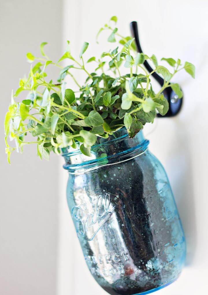 45 New Planter Ideas For Using Mason Jars DIY to Make