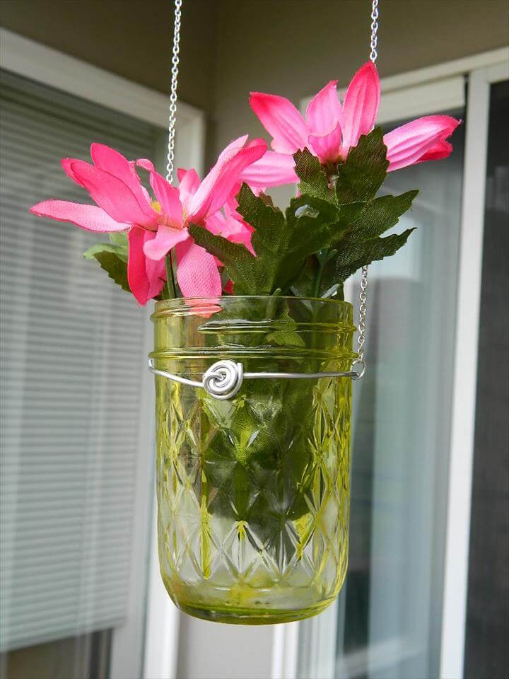 45 New Planter Ideas For Using Mason Jars DIY to Make