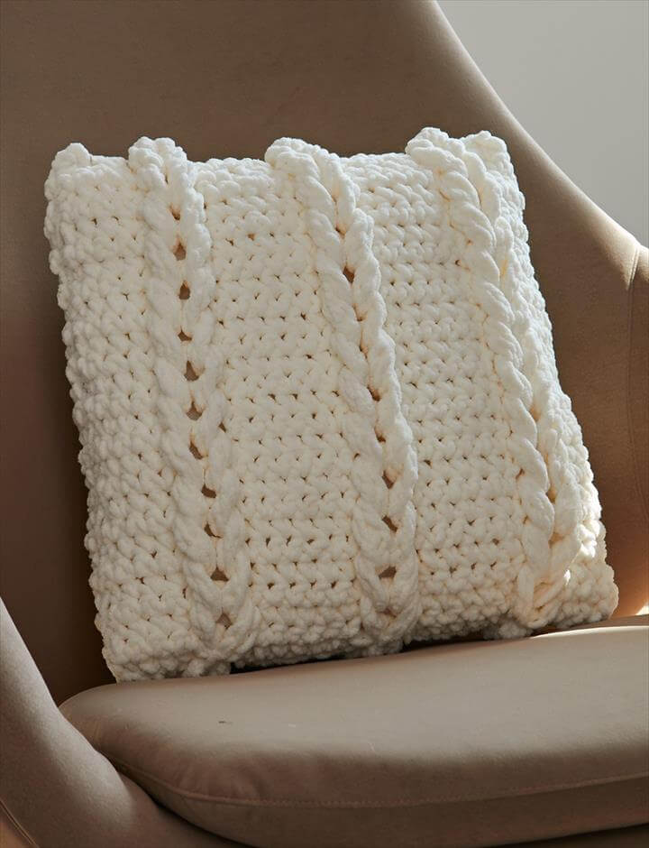 18 Beautiful Free Crochet Pillow &amp; Cushion Patterns | DIY to Make