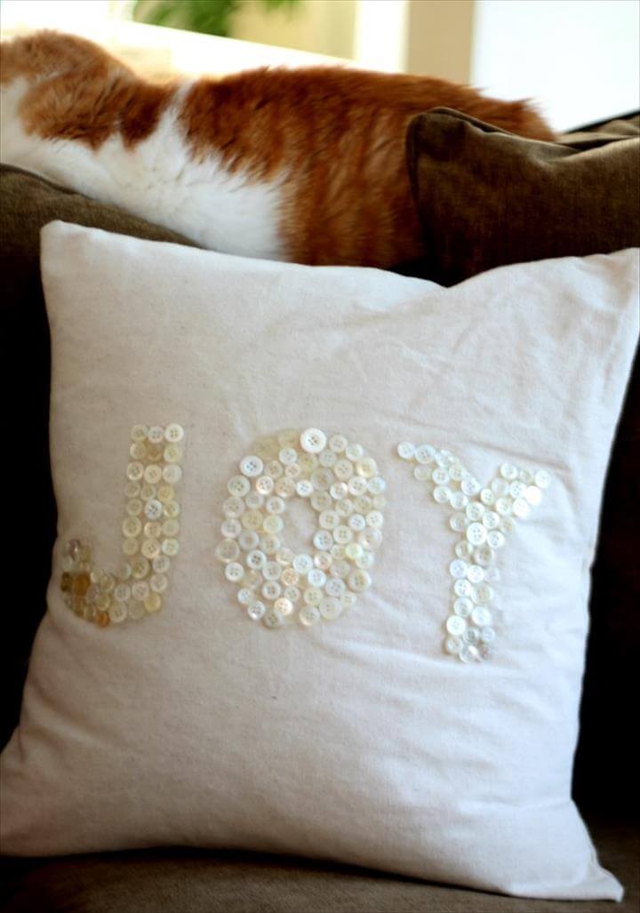25 Fun & Easy DIY Pillow Ideas & Tutorials | DIY to Make