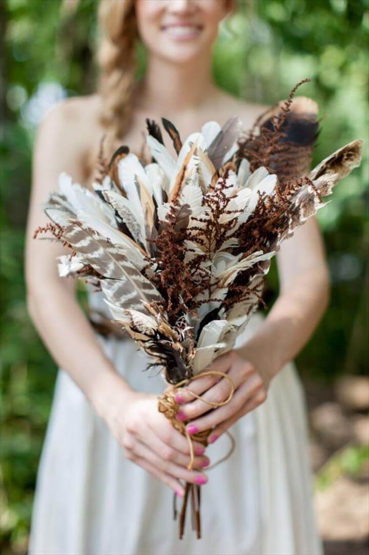 25 Best DIY Feather Project Ideas DIY to Make