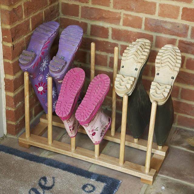 Wooden Boot Holder Rack