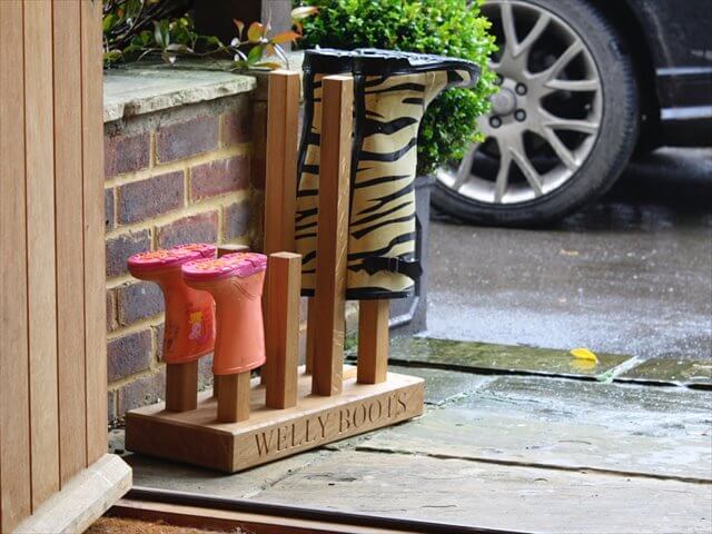 outdoor welly boot stand