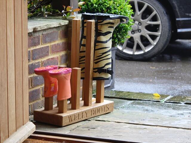 wellington boot holder wooden