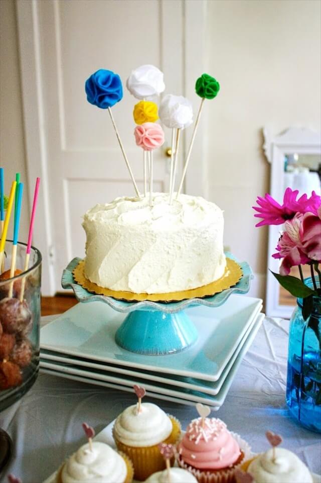10 DIY Cake Topper Ideas