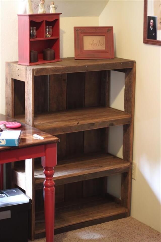 32 Diy Rustic Pallet Shelf Ideas Diy Wood Pallet Bookshelf Tutorial