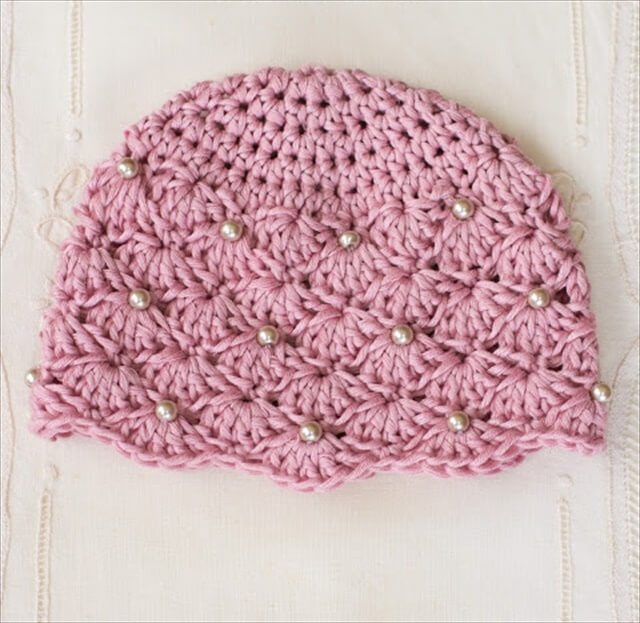 15 DIY Crocheted Baby Accessories