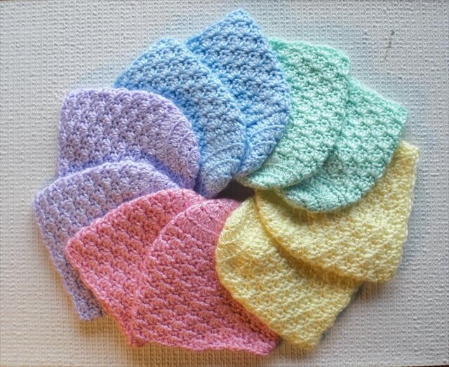 12 DIY Crochet Pattern For Babies