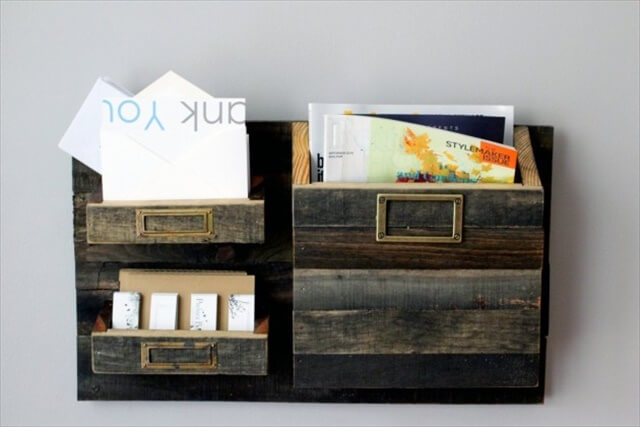 Smart and Beautiful DIY Reclaimed Wood Projects To Feed Your Imagination homesthetics decor