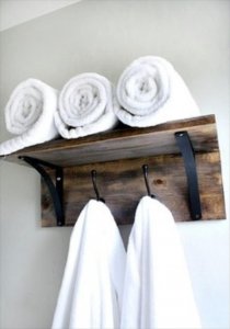 25 Decor Projects Made From Wood