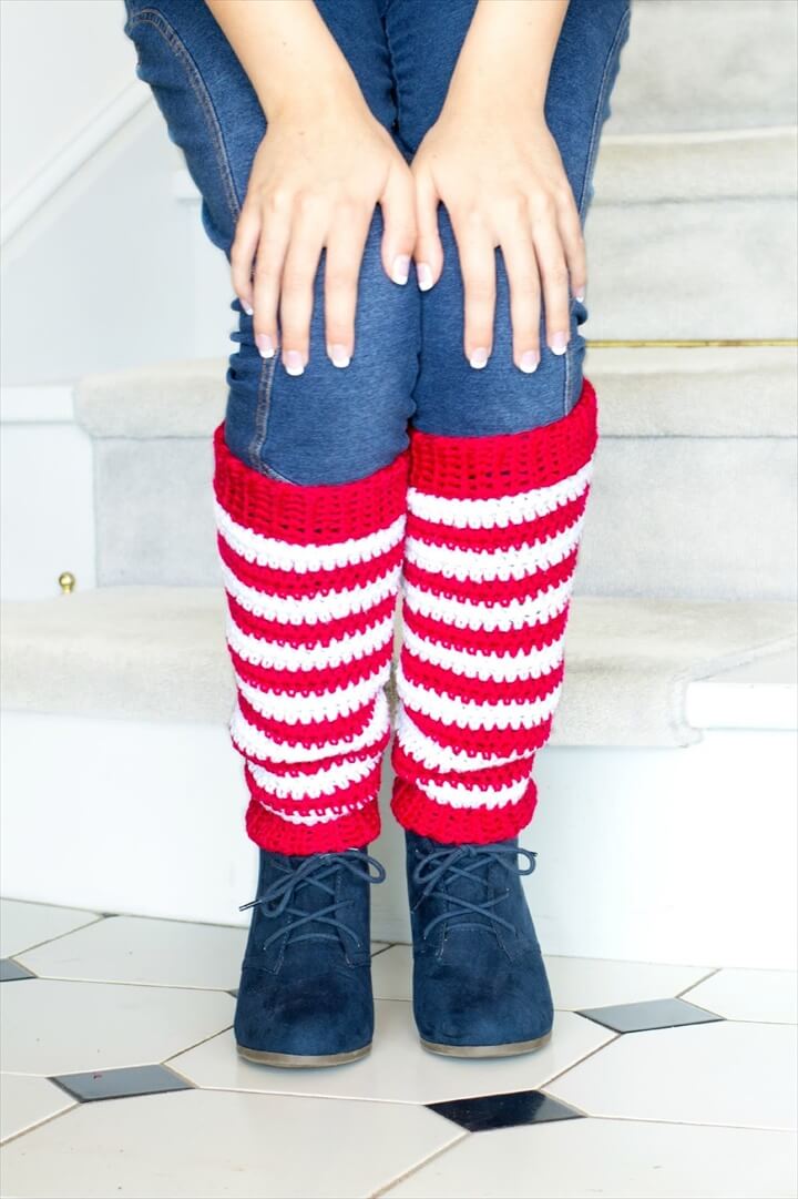 20 DIY Crochet Leg Warmer Ideas For Girls