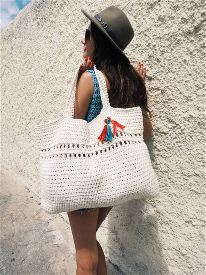 Beach Tote Crochet Pattern Day Bag – Free By The Purple Poncho ...