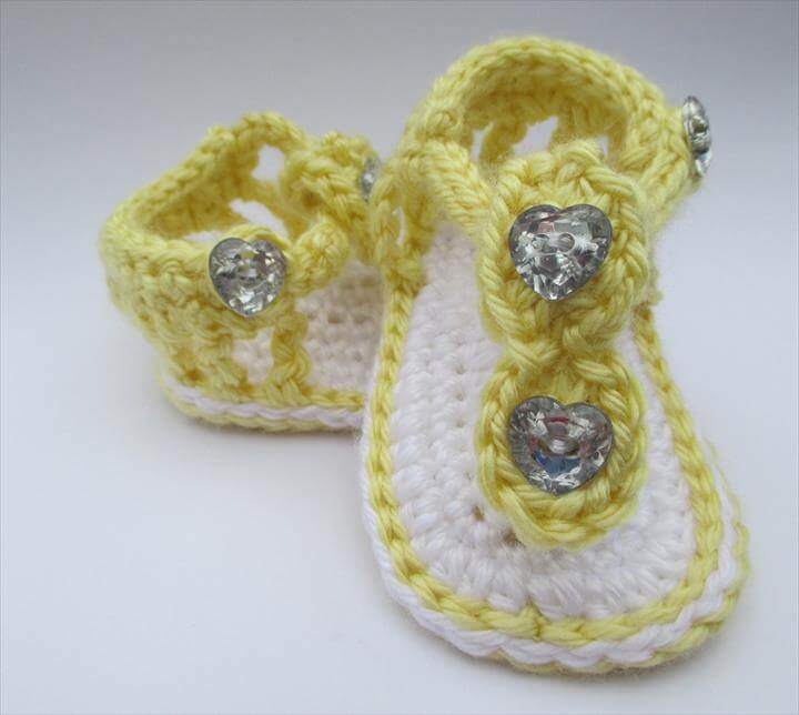 36 Gorgeous Crochet Baby Gladiator Sandals | DIY to Make