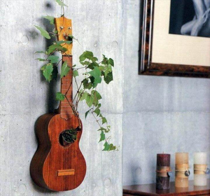 15 DIY Old Guitar Ideas