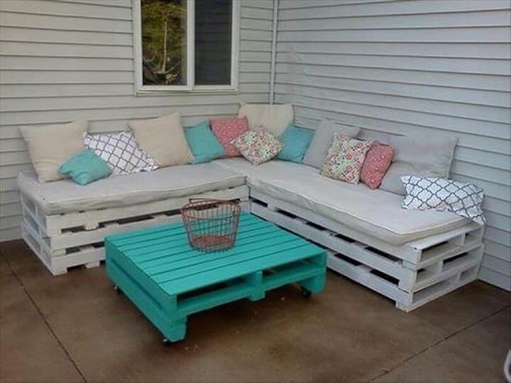 22 Cheap &amp; Easy Pallet Outdoor Furniture