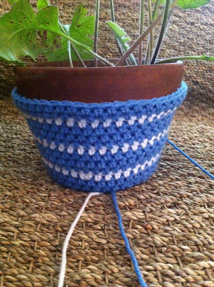 Crochet flower pot cozy