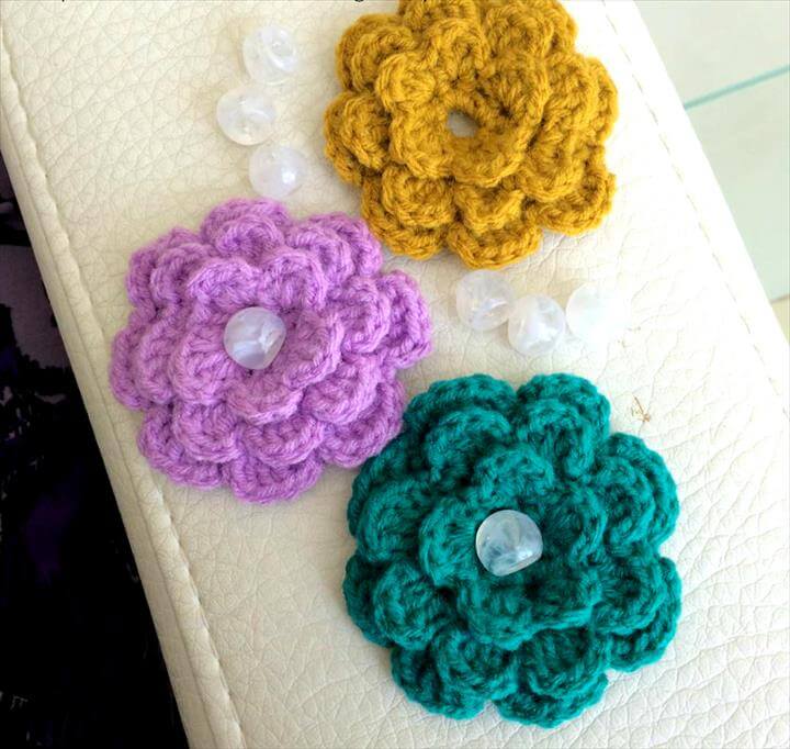 22 Easy Crochet Flowers For Beginners