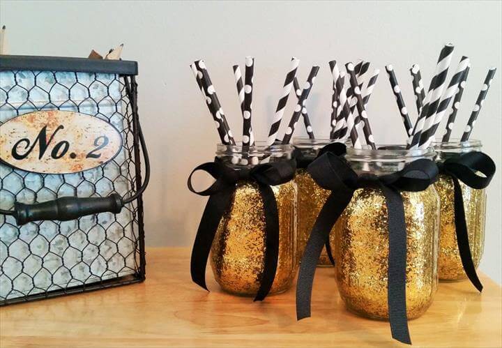 Mason Jars, Wedding Centerpiece, Gold Wedding Decor, Birthday Party Decor, Black and Gold, Graduation Party Decor, Home Decor