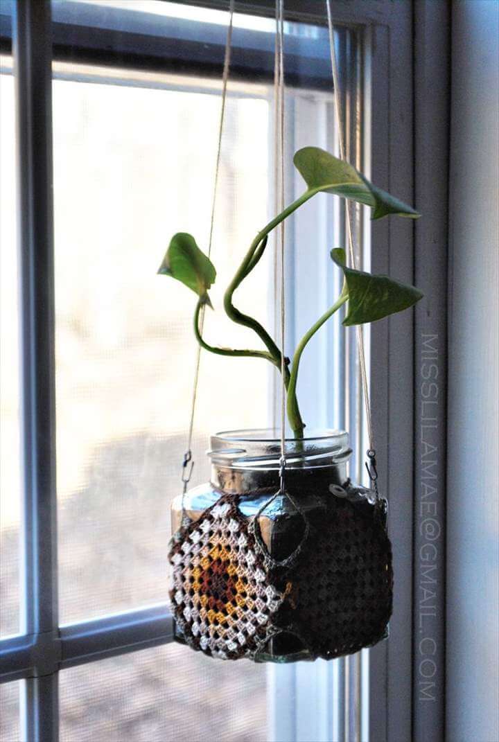 crochet plant hanger