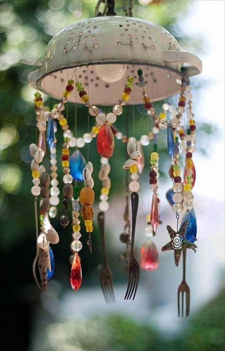 Creative upcycling ideas – wind chimes from old cutlery
