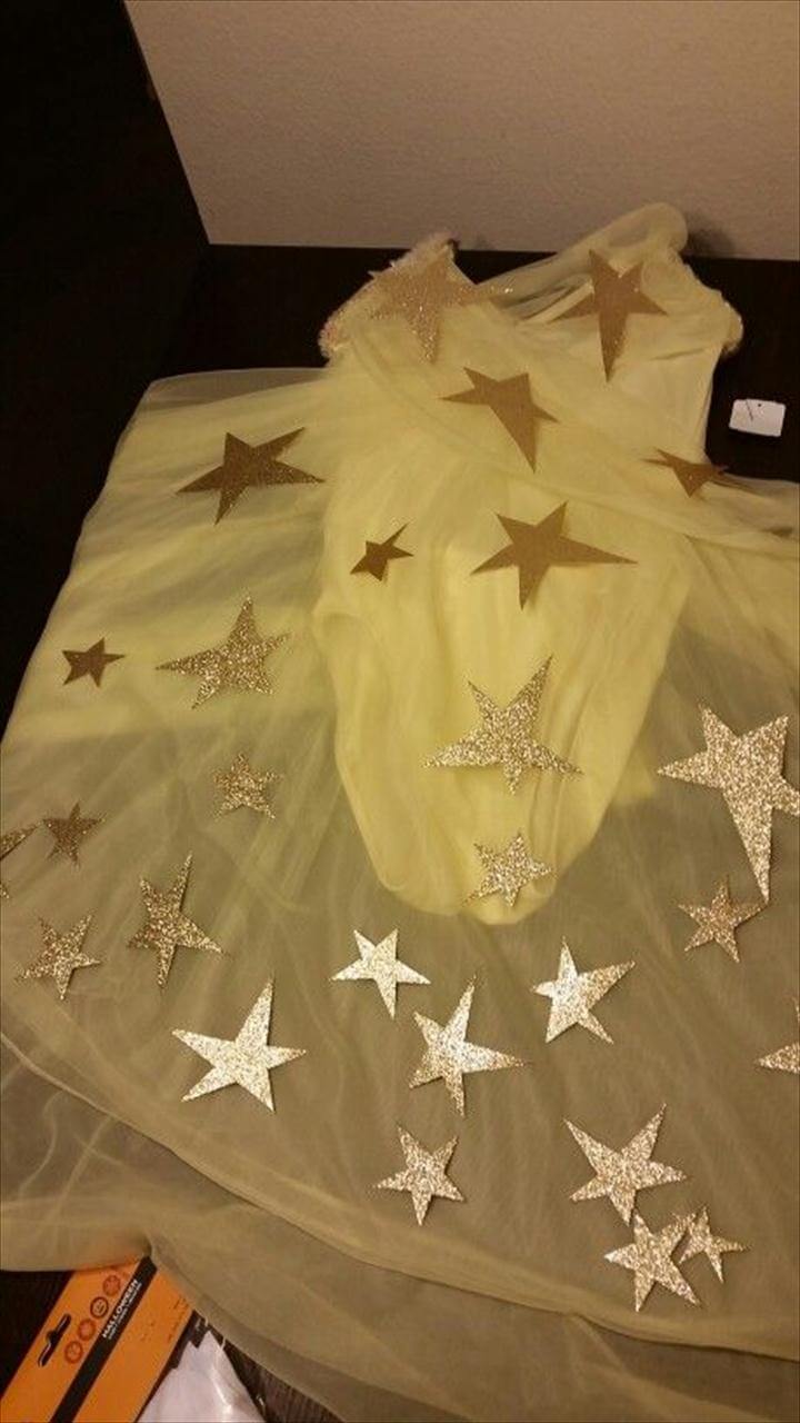 30 Quick & Easy DIY Star Ideas