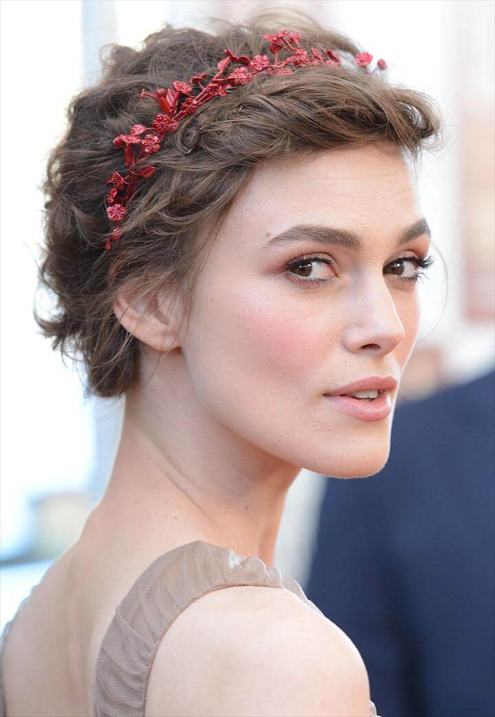 31 Fashionable Hair Accessories For Holiday