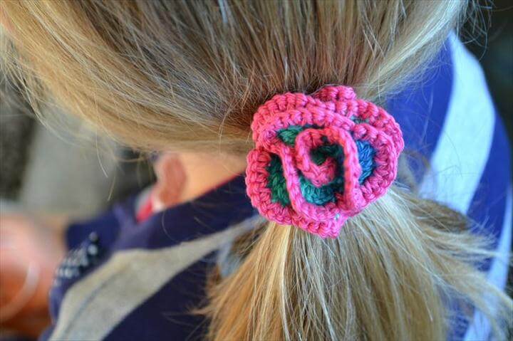 scrunchie vs spiral hair tie scrunchie vs spiral hair tie