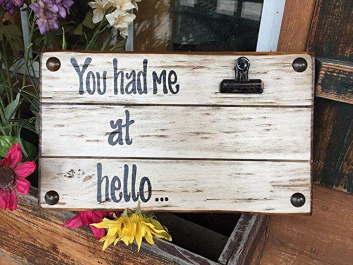 Hello SINGLE Picture Wall Frame Reclaimed Love Sign with Clip