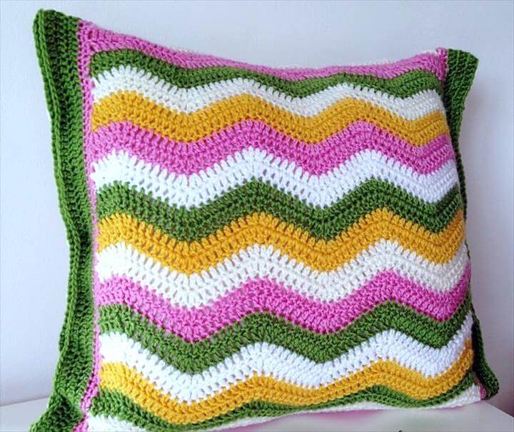 22 Crochet Pillow & Pouf Tutorial