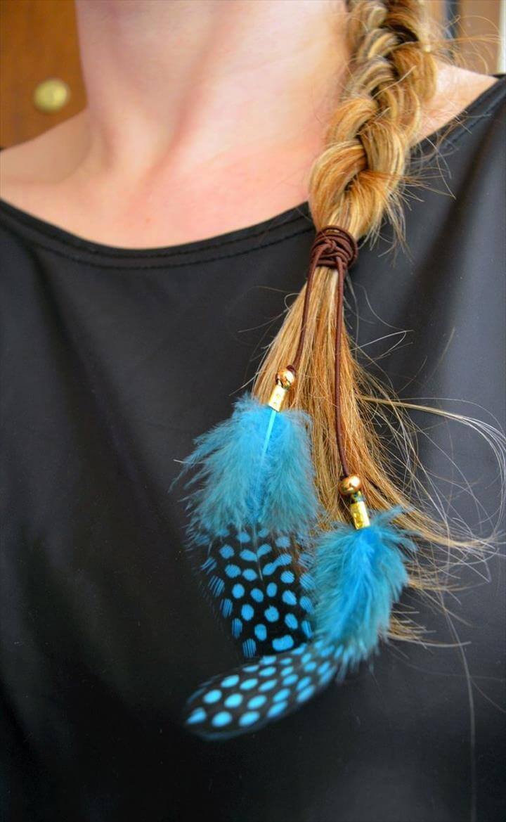 diy hair feathers
