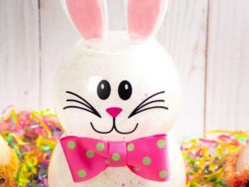How to Make a Bunny Out of Glitter and Dollar Store Supplies