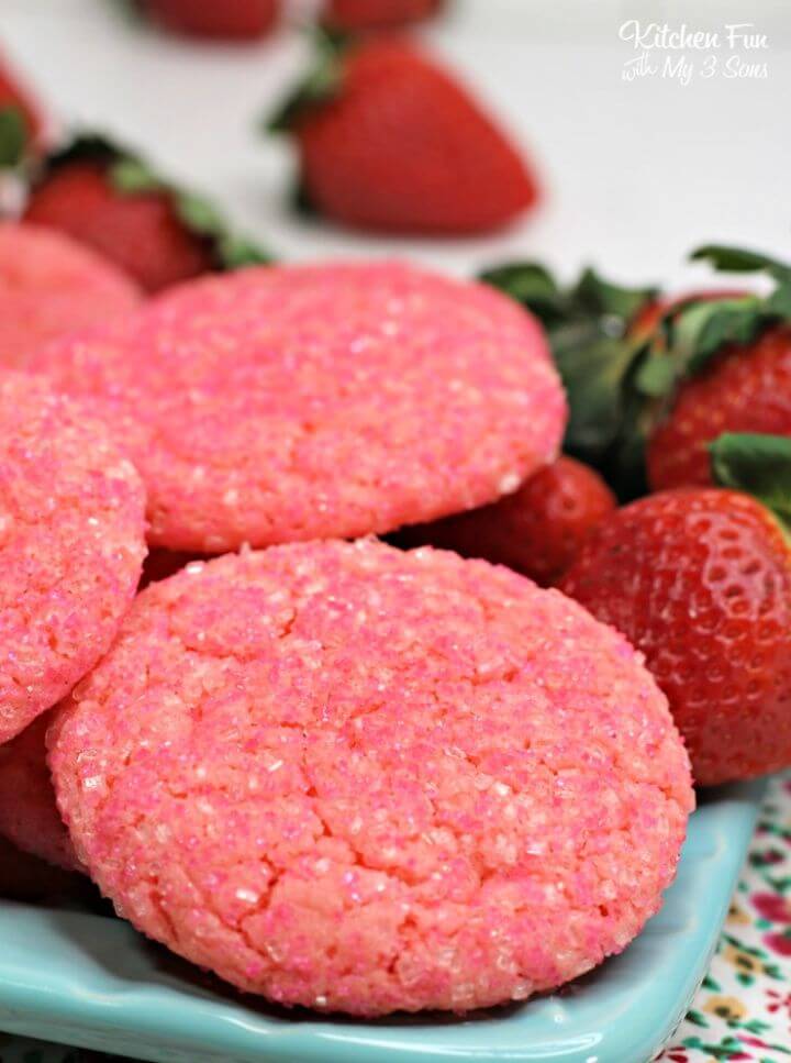 Strawberry Champagne Cookies