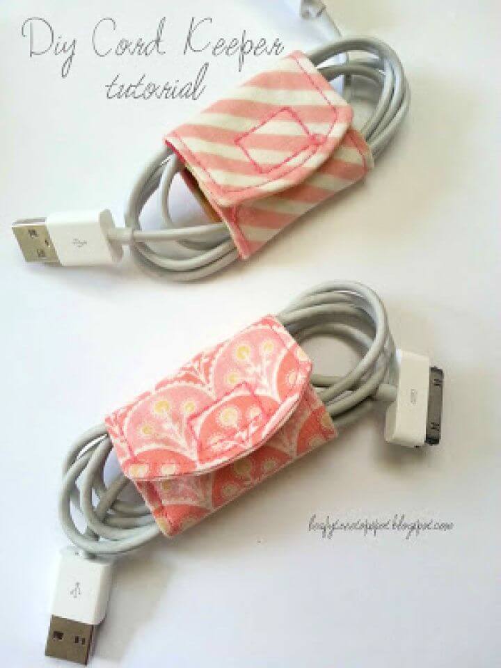 DIY Cord Keeper From Fabric Scraps