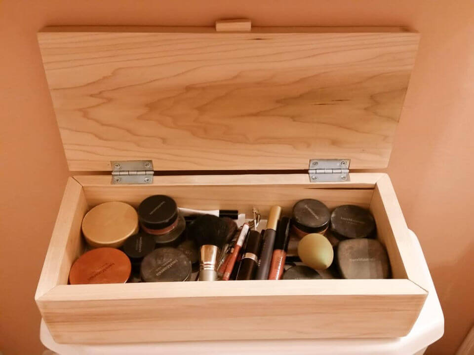 15 DIY Makeup Boxes and Holders DIY to Make
