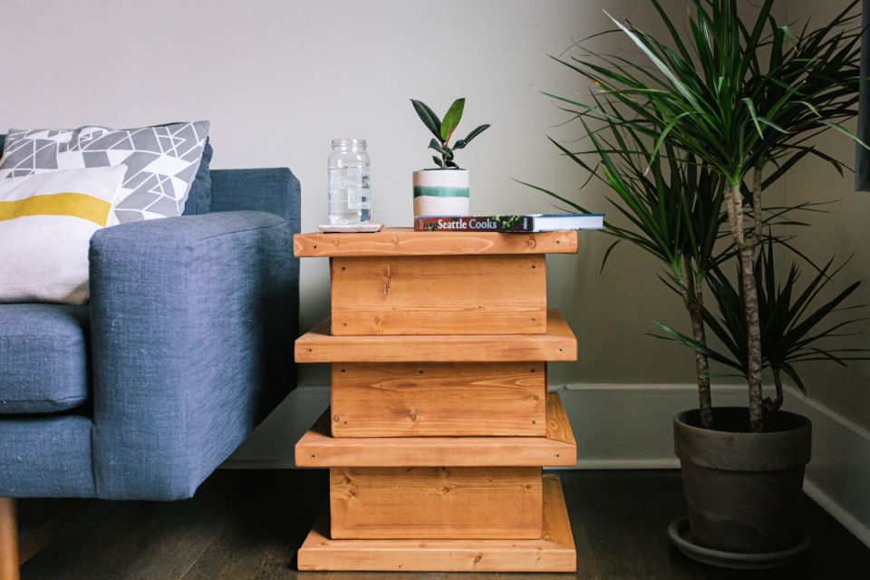 35 Best DIY End Table Plans and Ideas {2021 Updated}